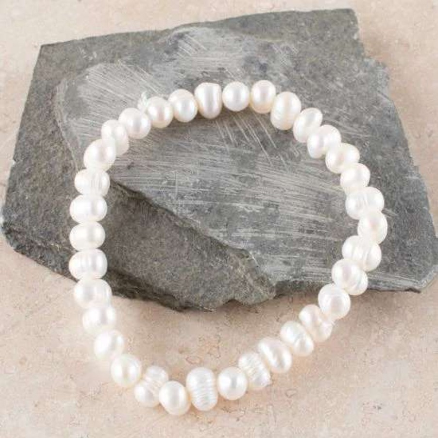 Jewelry * | Jewelry Junkie Freshwater Pearl Bracelet